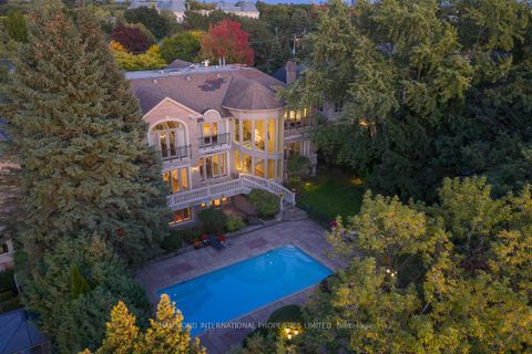 Photo 5 at 32 Arjay Crescent, York Mills, Toronto
