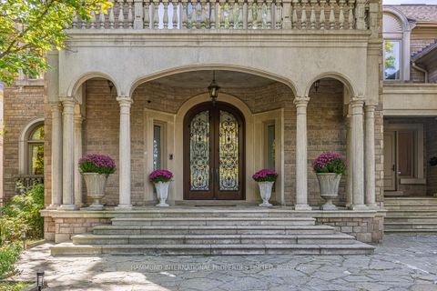 Photo 6 at 32 Arjay Crescent, York Mills, Toronto