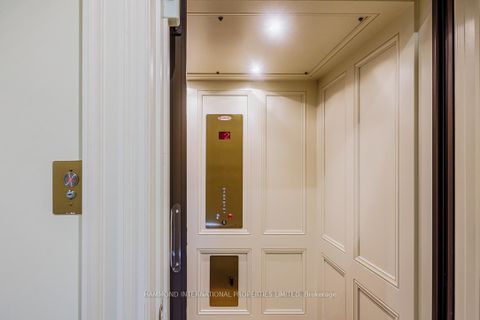 Photo 27 at 32 Arjay Crescent, York Mills, Toronto