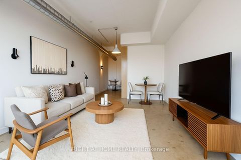 Photo 4 at 1046 - 155 Dalhousie Street, Yonge Corridor, Toronto