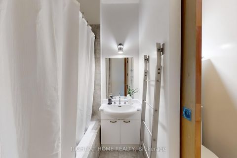 Photo 16 at 1046 - 155 Dalhousie Street, Yonge Corridor, Toronto
