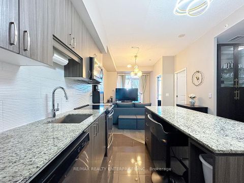 Photo 11 at 802 - 9205 YONGE Street, Langstaff, Richmond Hill Photo 11 at 802 - 9205 YONGE Street, Langstaff, Richmond Hill