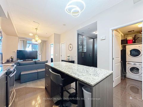 Photo 15 at 802 - 9205 YONGE Street, Langstaff, Richmond Hill Photo 15 at 802 - 9205 YONGE Street, Langstaff, Richmond Hill