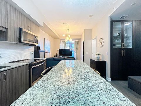 Photo 18 at 802 - 9205 YONGE Street, Langstaff, Richmond Hill Photo 18 at 802 - 9205 YONGE Street, Langstaff, Richmond Hill