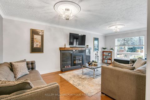Photo 6 at 56 Jopling Avenue N, City Centre West, Toronto