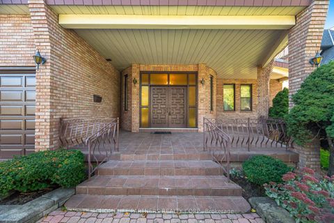 Photo 2 at 55 Wallasey Avenue, Pelmo Park W5, Toronto
