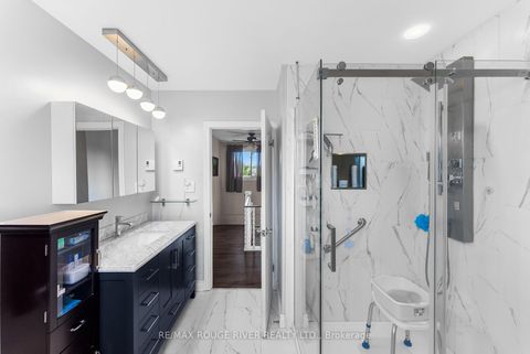 Photo 27 at 22 Tweedrock Crescent, Morningside, Toronto