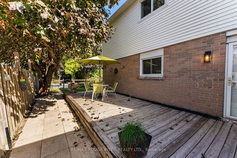 Photo 37 at 22 Tweedrock Crescent, Morningside, Toronto
