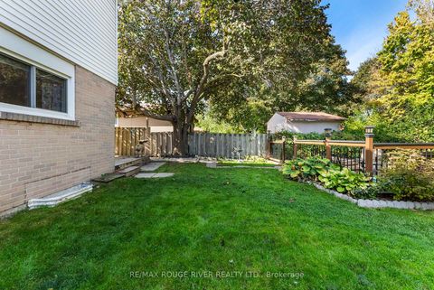 Photo 39 at 22 Tweedrock Crescent, Morningside, Toronto