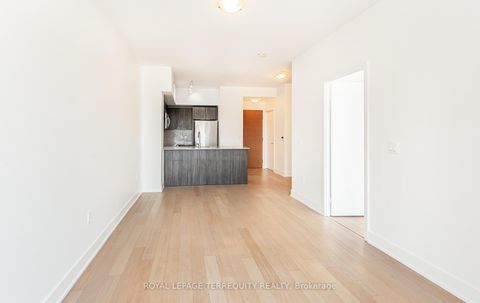 Photo 9 at 422 - 30 Shore Breeze Drive, Mimico, Toronto