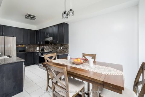 Photo 11 at 1518 Farrow Crescent, Alcona, Innisfil