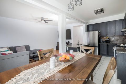 Photo 13 at 1518 Farrow Crescent, Alcona, Innisfil