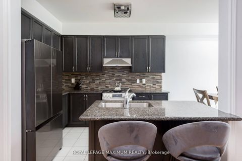 Photo 15 at 1518 Farrow Crescent, Alcona, Innisfil