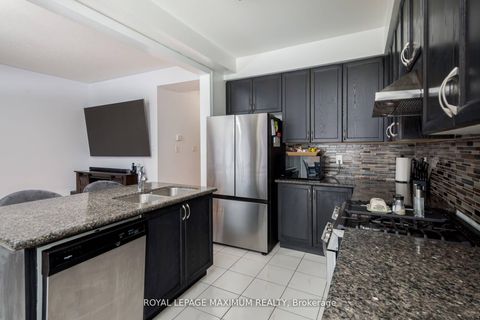 Photo 17 at 1518 Farrow Crescent, Alcona, Innisfil