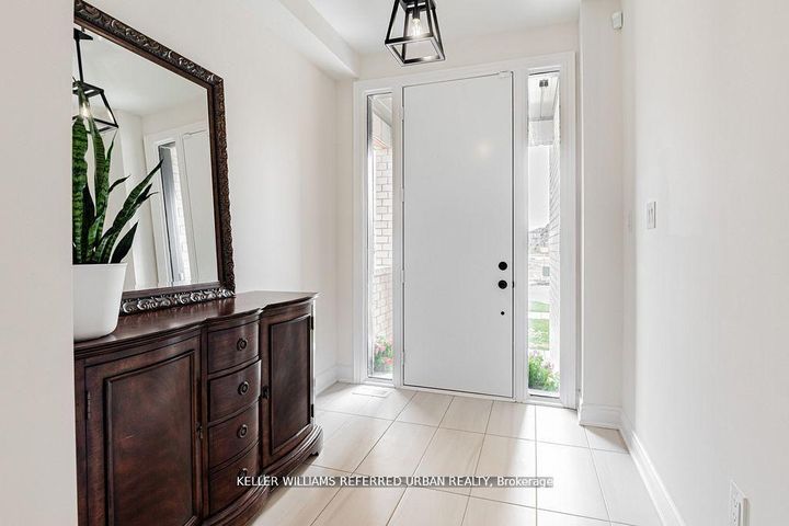Photo 7 at 351 Tennant Circle, Vellore Village, Vaughan