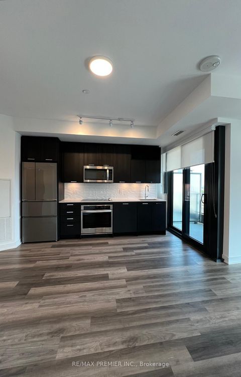 Photo 29 at 601 - 120 Eagle Rock Way, Rural Vaughan, Vaughan