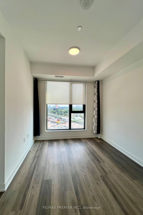 Photo 35 at 601 - 120 Eagle Rock Way, Rural Vaughan, Vaughan