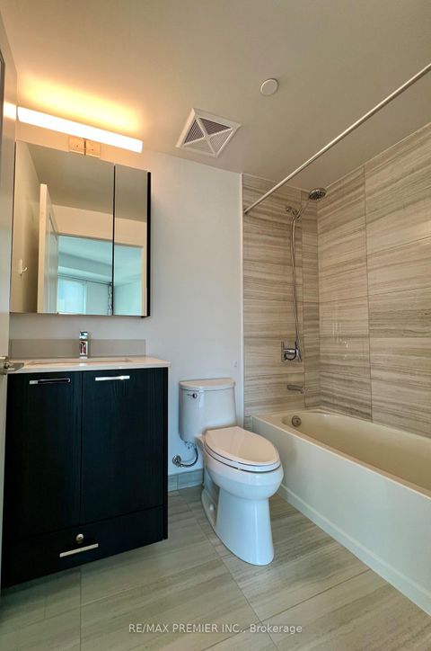 Photo 38 at 601 - 120 Eagle Rock Way, Rural Vaughan, Vaughan