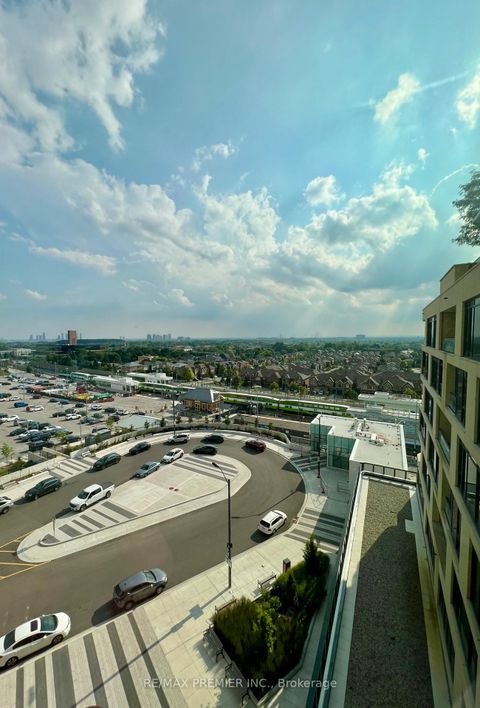 Photo 49 at 601 - 120 Eagle Rock Way, Rural Vaughan, Vaughan