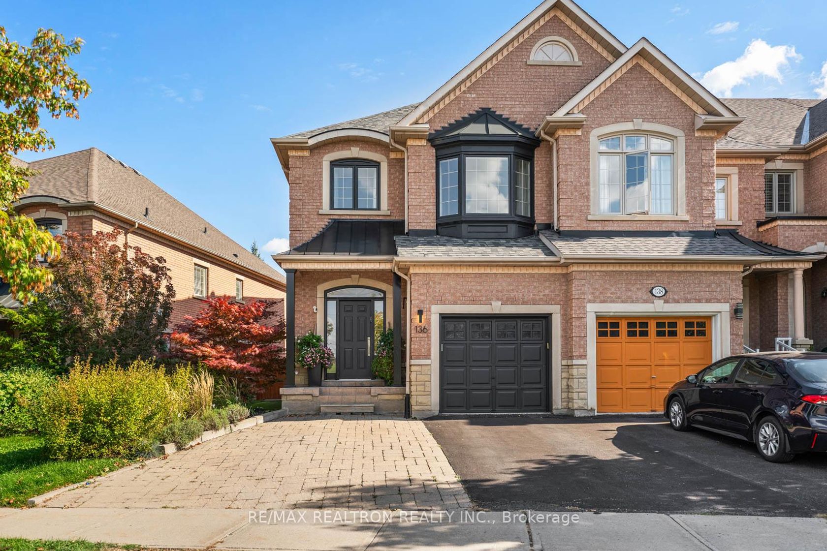 136 Kingsbridge Circle, Beverley Glen, Vaughan 