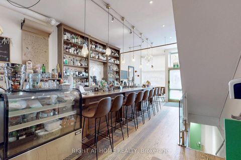 Photo 5 at 394 King Street E, Moss Park, Toronto