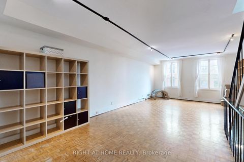 Photo 21 at 394 King Street E, Moss Park, Toronto