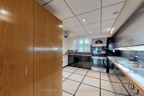 Photo 25 at 394 King Street E, Moss Park, Toronto Photo 25 at 394 King Street E, Moss Park, Toronto