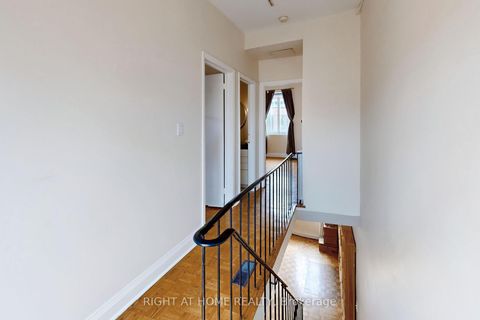 Photo 31 at 394 King Street E, Moss Park, Toronto