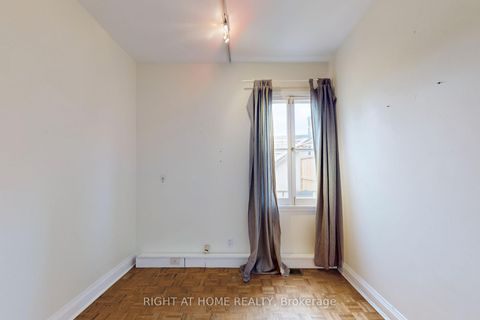 Photo 36 at 394 King Street E, Moss Park, Toronto