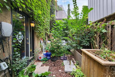 Photo 45 at 394 King Street E, Moss Park, Toronto