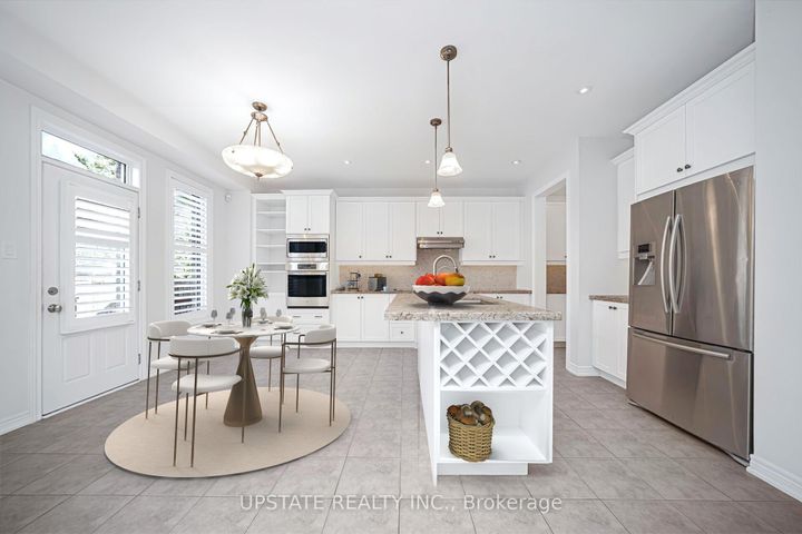 Photo 8 at 66 GEORGE ROBINSON Drive, Credit Valley, Brampton