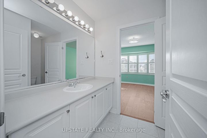 Photo 25 at 66 GEORGE ROBINSON Drive, Credit Valley, Brampton