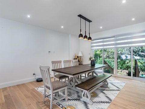 Photo 9 at 22 Yorkleigh Avenue, Humber Heights, Toronto