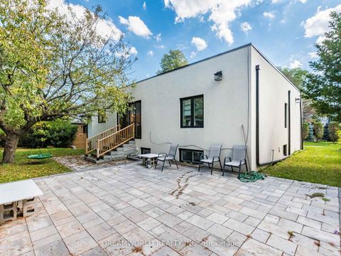 Photo 42 at 22 Yorkleigh Avenue, Humber Heights, Toronto