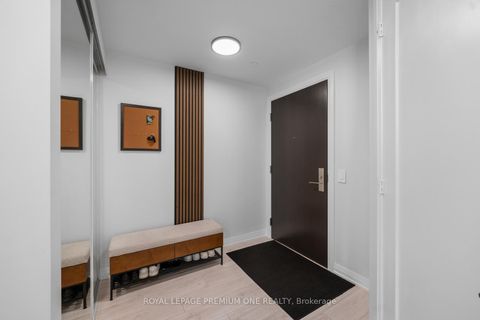 Photo 1 at 1715 - 9000 JANE Street, Vellore Village, Vaughan