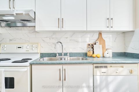 Photo 14 at 205 - 2874 Keele Street, CFB, Toronto