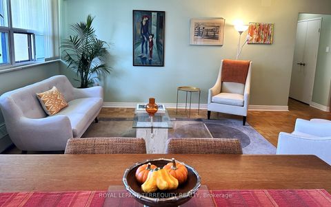 Photo 8 at 817 - 360 Ridelle Avenue, Belgravia, Toronto