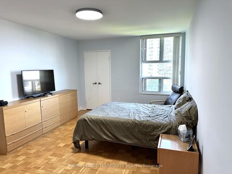 Photo 24 at 817 - 360 Ridelle Avenue, Belgravia, Toronto