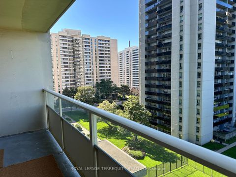 Photo 26 at 817 - 360 Ridelle Avenue, Belgravia, Toronto