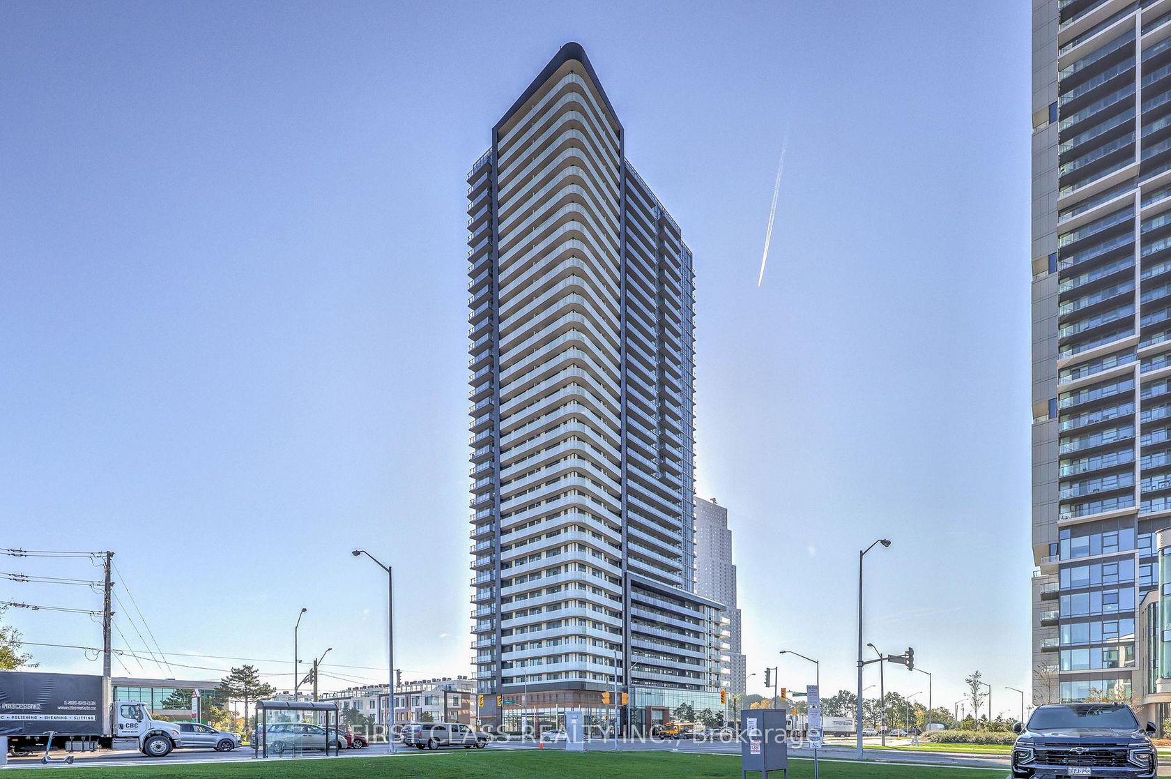 1104 - 7895 Jane Street, Concord, Vaughan by Loree Meneguzzi Real Estate 1104 - 7895 Jane Street, Concord, Vaughan