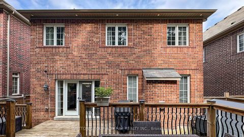 Photo 40 at 7 Fitzmaurice Drive, Patterson, Vaughan