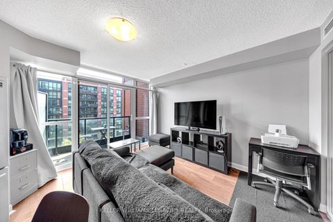 Photo 9 at 646 - 525 Wilson Avenue, Clanton Park, Toronto