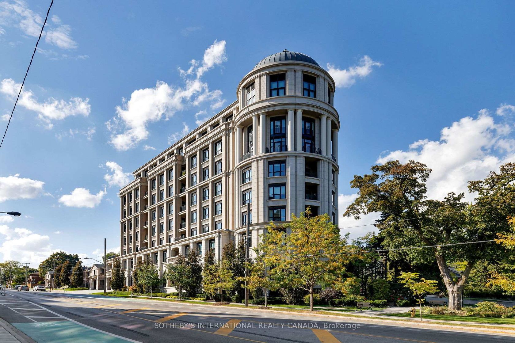 TH 2 - 4 The Kingsway, Kingsway South, Toronto by Alessia Polo TH 2 - 4 The Kingsway, Kingsway South, Toronto