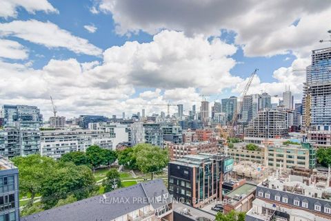 Photo 35 at 414 - 560 Front Street W, Waterfront Communities C1, Toronto