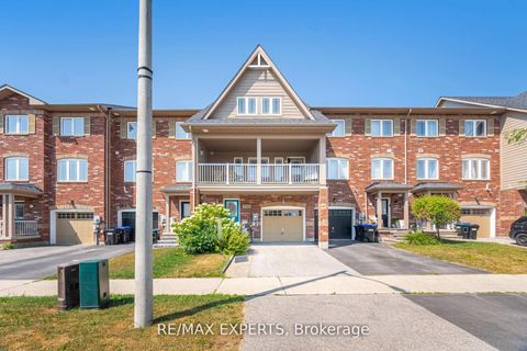 Photo 3 at 1311 Coleman Crescent, Alcona, Innisfil