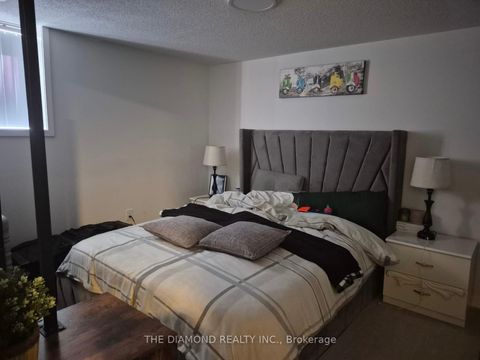 Photo 10 at 128 - 40 William Jackson Way, New Toronto, Toronto