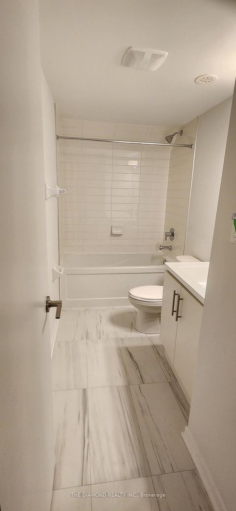 Photo 13 at 128 - 40 William Jackson Way, New Toronto, Toronto