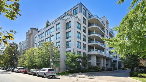 Photo 1 at 224 - 377 Madison Avenue, Casa Loma, Toronto