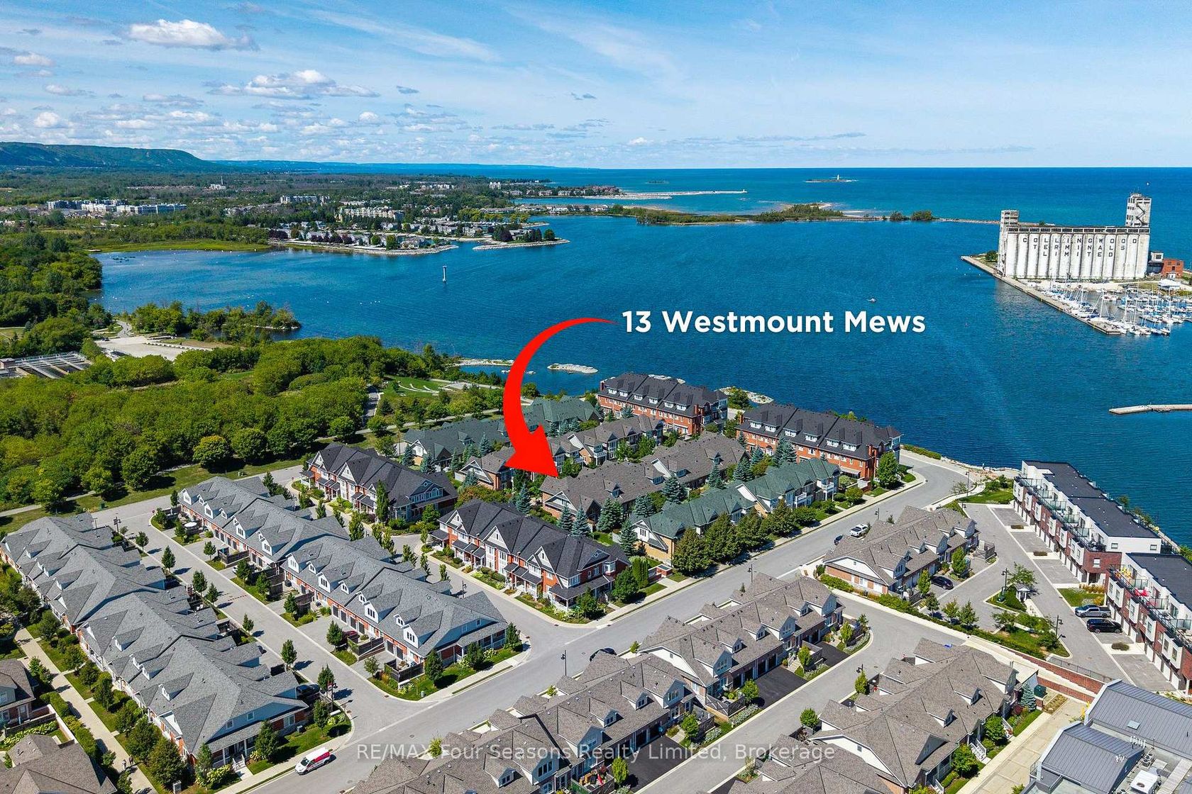 13 Westmount Mews, Collingwood 