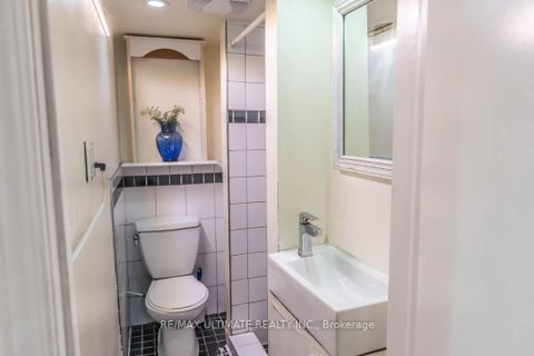 Photo 8 at 13 Gore Street, Bellwoods, Toronto